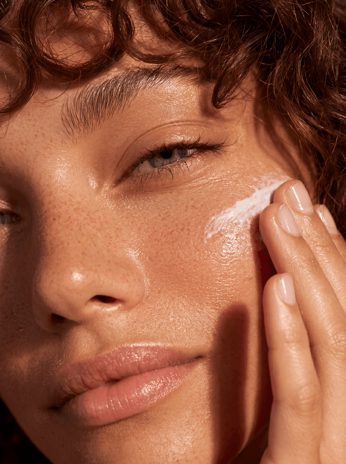 Most skincare products make you choose between clean or effective. SAINT Jō does both.